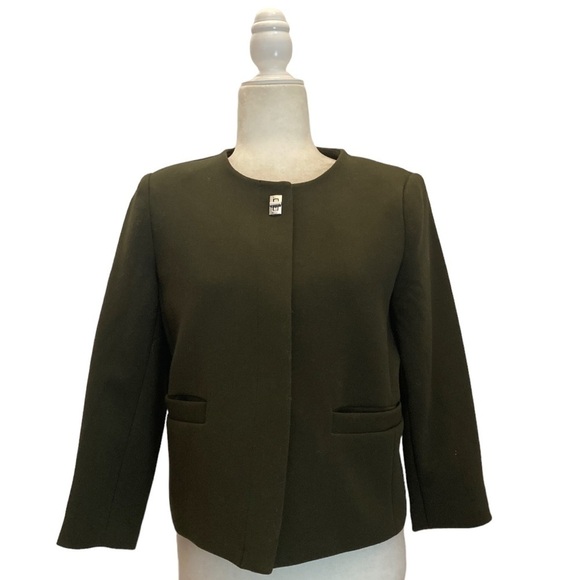 Philosophy Fern Green Crop Blazer with Silver Hardware Closure - Picture 8 of 12